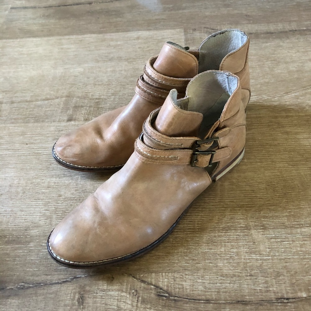 Free People Brown Leather Ankle Boot/Bootie